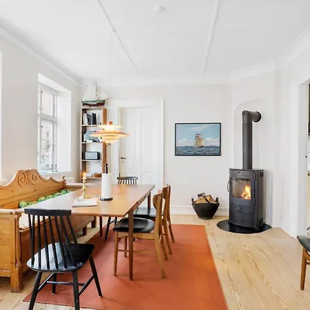 Ae208-aeroskobing-brogade-4 * Ærøskøbing