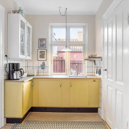 Ae208-aeroskobing-brogade-4 Nyaraló Ærøskøbing